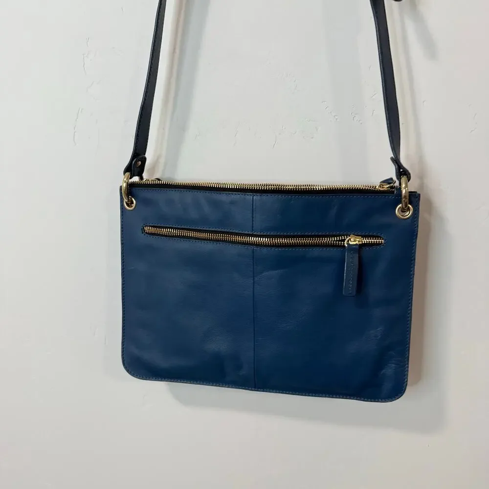 Clever Carriage Company Women's Crossbody Bag Purse‎ Leather Blue